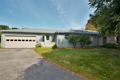 8 April Ct, Providence, RI 02908 - photo 6