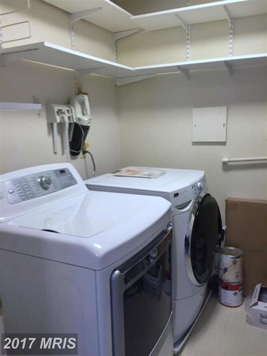 12233 Fairfield Hse Dr unit 206B, Fairfax, VA 22033 - photo 6