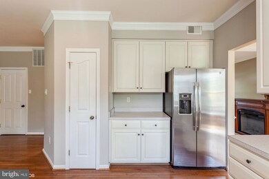 314 Fairfield Dr, Severn, MD 21144 - photo 6