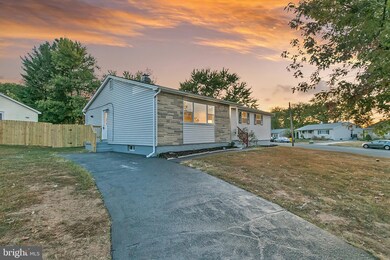 336 Cokeland S, Laurel, MD 20724 - photo 3