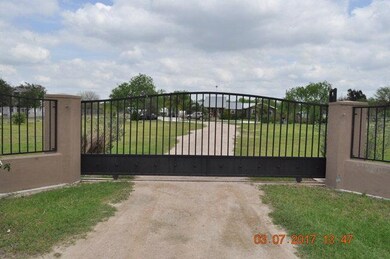 8608 Martin Morales Rd, Weslaco, TX 78599 - photo 2