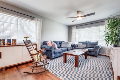 6529 Ridgemont Dr, Dallas, TX 75214 - photo 5