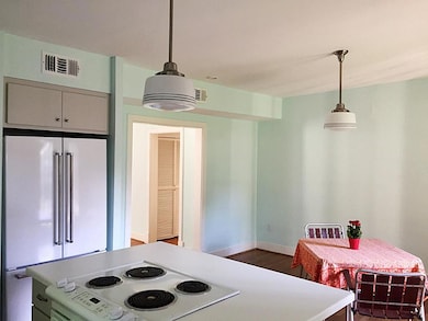 1627 Hawthorne St, Houston, TX 77006 - photo 5