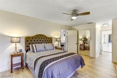 925 Palm View Dr unit 111, Naples, FL 34110 - photo 7