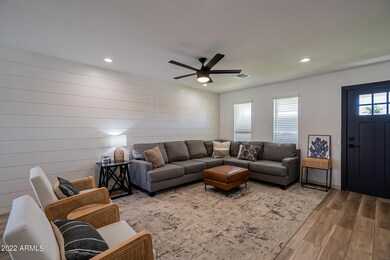 838 E Harmony Ave, Mesa, AZ 85204 - photo 2