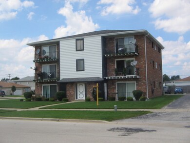 7344 W 85th Place unit 1B, Bridgeview, IL 60455 - photo 3