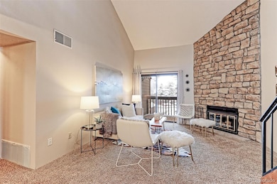 318 Wright St unit 303, Lakewood, CO 80228 - photo 2