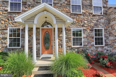 614 Governors Ct, Chambersburg, PA 17201 - photo 3