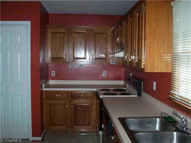 2051 King Ct, Asheboro, NC 27203 - photo 4