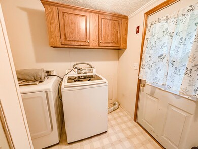 LAUNDRY BACK ENTRANCE