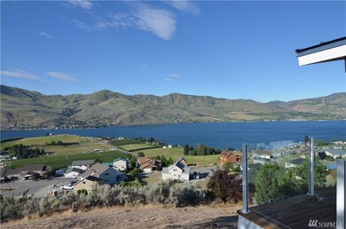 209 Crescent St, Chelan, WA 98816 - photo 5