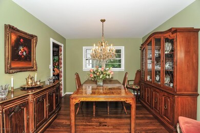 007_Dining Room[1]