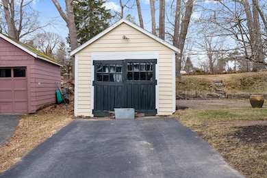 22 Newman St, Portland, ME 04103 - photo 4