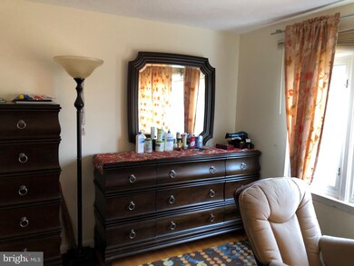 868 Wedgewood Dr, Lansdale, PA 19446 - photo 3