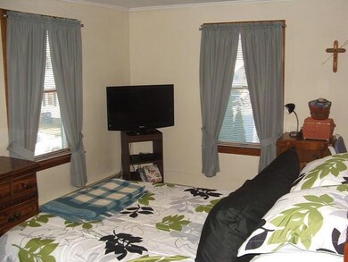 20211030172415008243000000-o