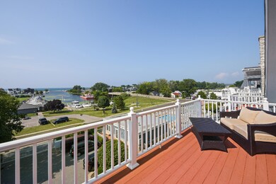 20_20OselkaDr_87_LakeView_HiRes