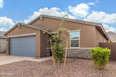 4501 W Hunter Trail, San Tan Valley, AZ 85144 - photo 2