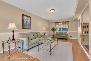 14 Cambridge Dr, Howell, NJ 07731 - photo 7