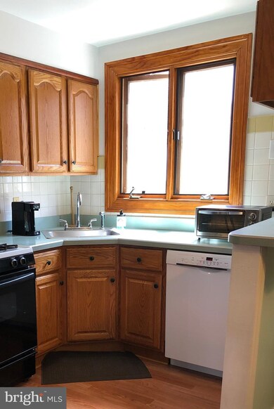 4312 Marple St, Philadelphia, PA 19136 - photo 7