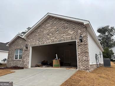 115 Wray St, Warner Robins, GA 31093 - photo 2