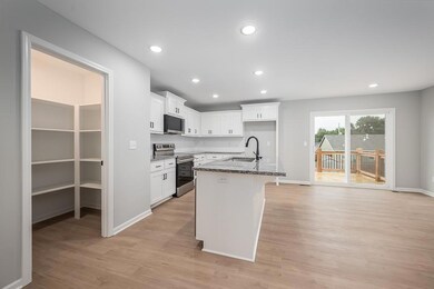 1011 2nd St, Perry, KS 66073 - photo 7