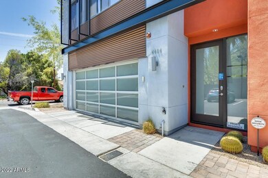 4404 Turney 8