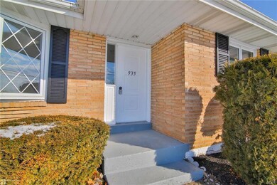 935 Kossuth St, Freemansburg, PA 18017 - photo 3