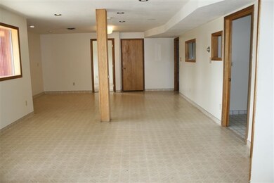 105 W Poplar, Tekoa, WA 99033 - photo 4