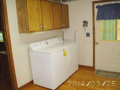 327 Hilltop Rd, Shelbyville, TN 37160 - photo 7