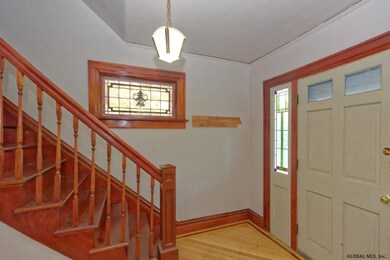 856 Myrtle Ave, Albany, NY 12208 - photo 5