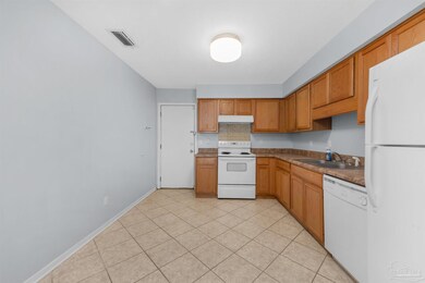 10140 Guidy Ln unit 10140/10150, Pensacola, FL 32514 - photo 4