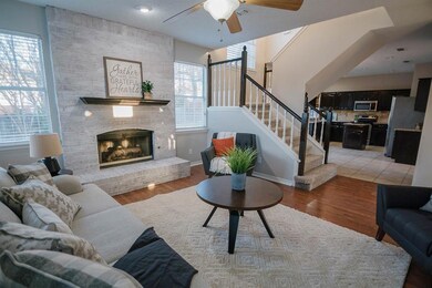 7916 Whispering Woods Ln, North Richland Hills, TX 76182 - photo 6