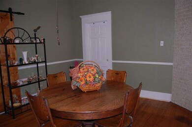 600 E Milam St, Ennis, TX 75119 - photo 7