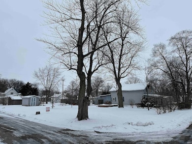 214 Railroad St, Monroeville, IN 46773 - photo 3