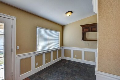 dining area 1
