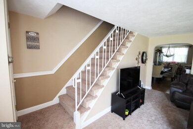 470 Westmont Dr, Darby, PA 19023 - photo 3