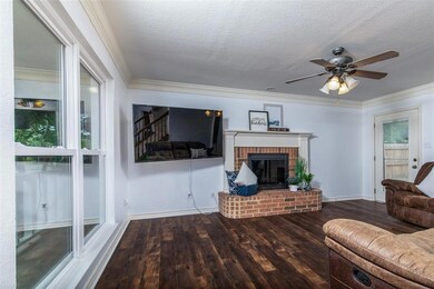 1105 W Lake Dr, Weatherford, TX 76087 - photo 7