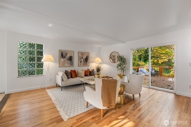 2708 NE 98th St, Seattle, WA 98115 - photo 7