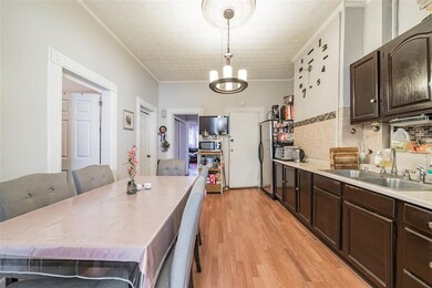 86 Lincoln St, Jersey City, NJ 07307 - photo 5