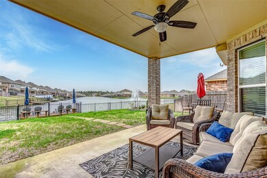 3719 Lake Bend Shore Dr, Spring, TX 77386 - photo 2