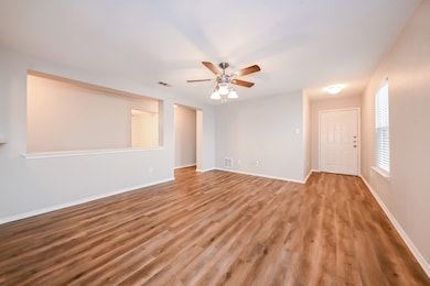 1152 Warrior Dr, Dallas, TX 75253 - photo 2