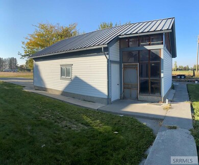 69 N 900 W, Blackfoot, ID 83221 - photo 5