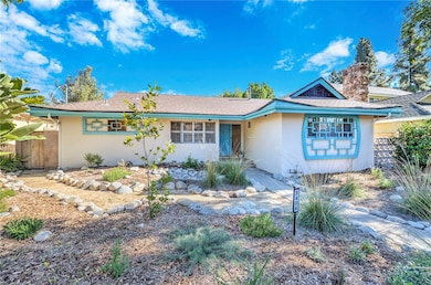 5406 Hazeltine Ave, Sherman Oaks, CA 91401 - photo 2