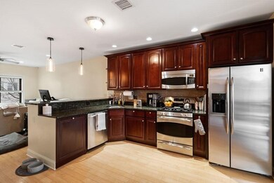 156 O St unit 2, Boston, MA 02127 - photo 2
