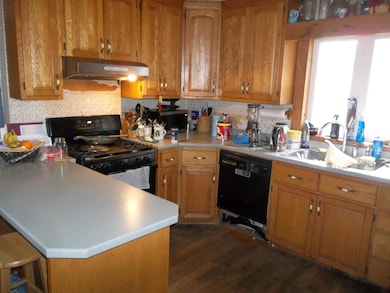 37 Price St, Calais, ME 04619 - photo 7