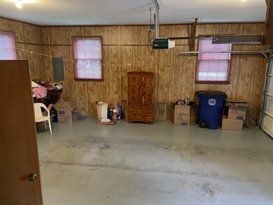 1702 Wildwood Dr, Shelbyville, TN 37160 - photo 4