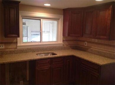 154 Charlton St, Oxford, MA 01540 - photo 3