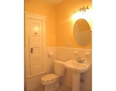 931 Pleasant St, Worcester, MA 01602 - photo 6