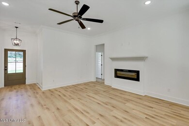 06-731 Magnolia Pointe Cir