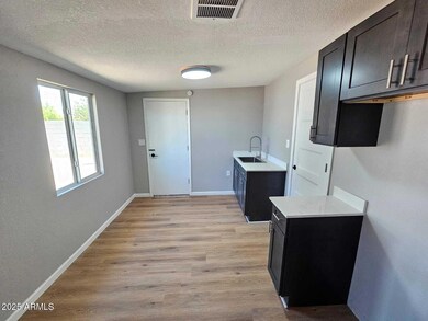 4520 N 28th Dr, Phoenix, AZ 85017 - photo 5